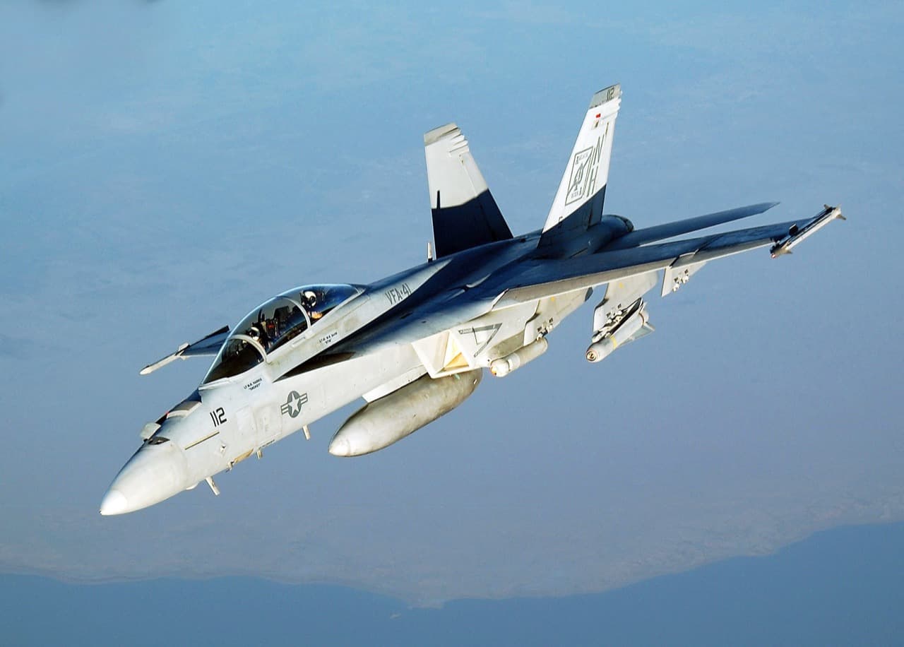 F/A-18 Hornet Systems